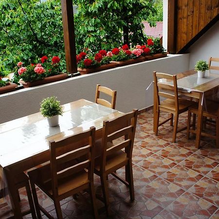 Dobosi Vendeghaz Hotel Szentantalfa Luaran gambar